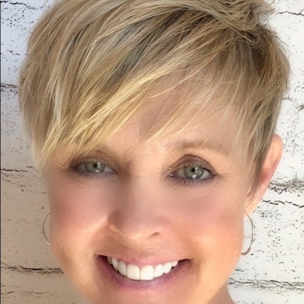 Meet your Posher, Linda